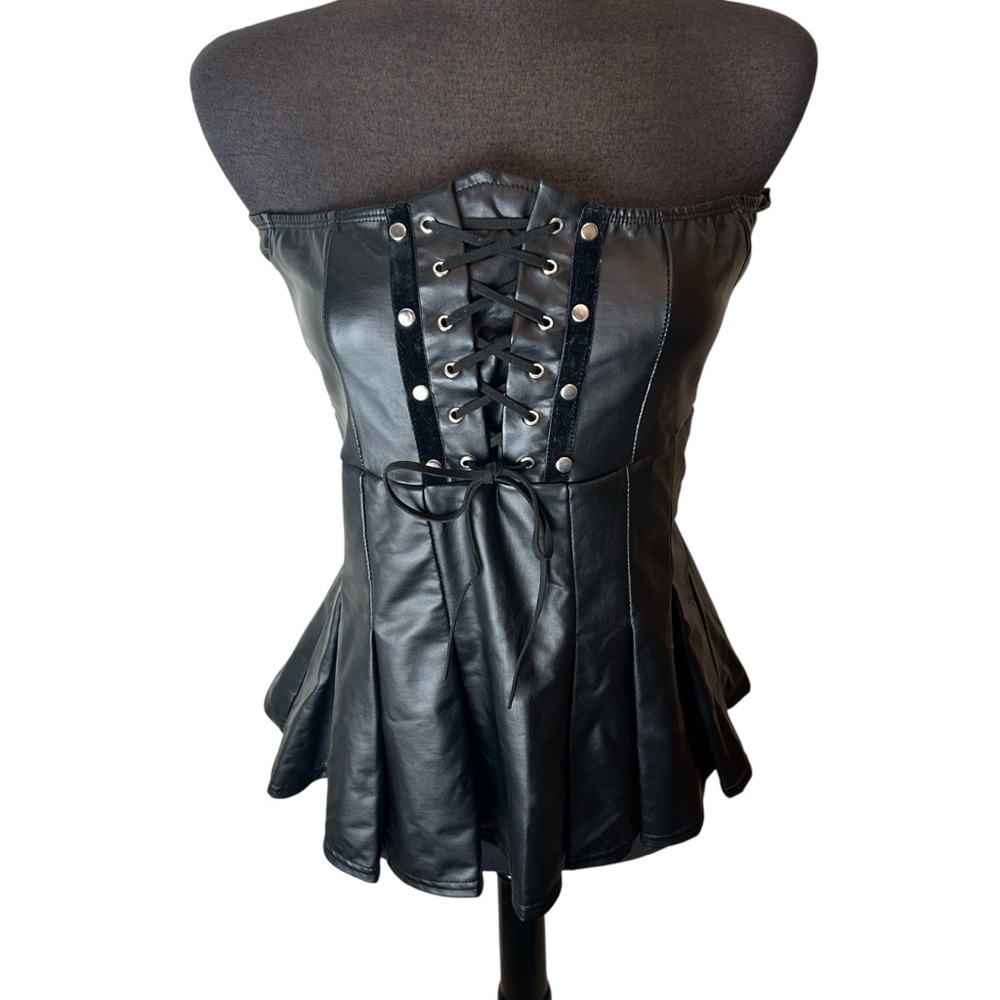 Spencer’s Gothic Pleated Corset Lace Up Black Strapless Top Size S